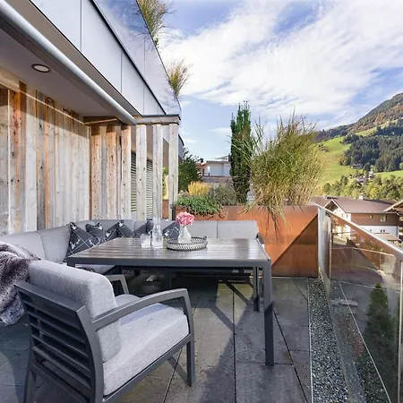 Mountain Kirchberg By Managers * 티롤 키르흐베르크